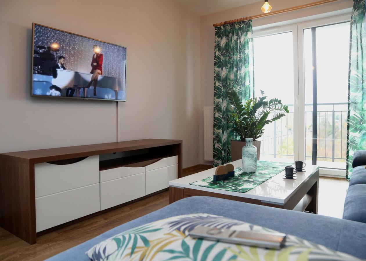 Lifestyle Apartments -Zielony Uniejow "Prywatne Kapiele Termalne" Εξωτερικό φωτογραφία